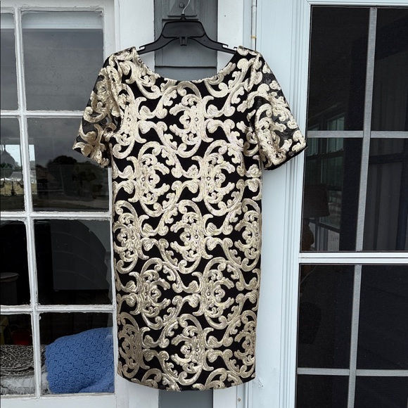 The Limited - Black Dress with Gold Sequin Design - size 4 - Picture 1 of 6